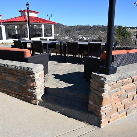 Giles Hotel Inn And Suites Pulaski 외부 사진