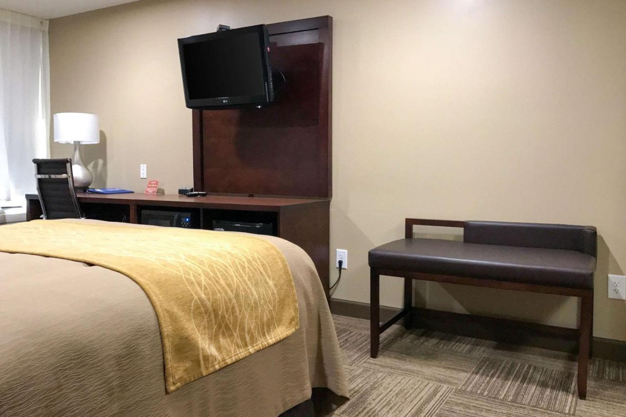 Giles Hotel Inn And Suites Pulaski 외부 사진