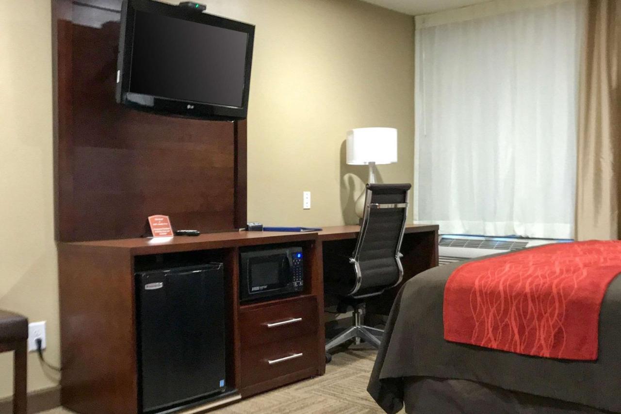Giles Hotel Inn And Suites Pulaski 외부 사진