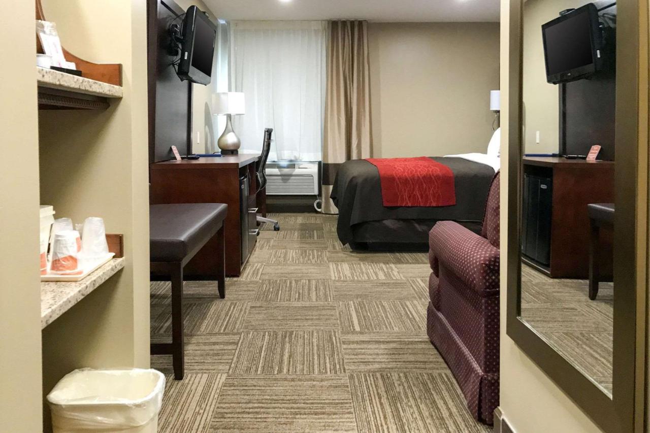 Giles Hotel Inn And Suites Pulaski 외부 사진