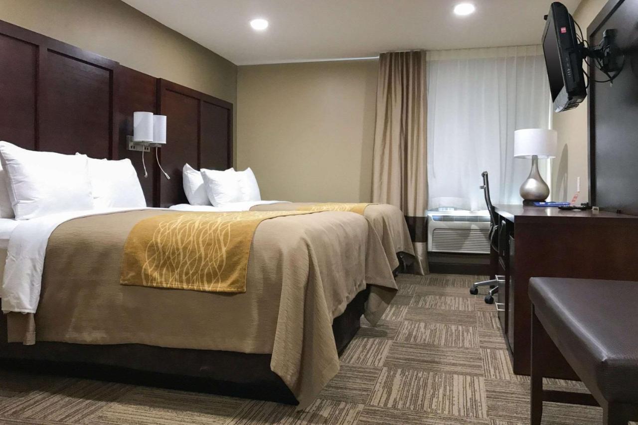 Giles Hotel Inn And Suites Pulaski 외부 사진