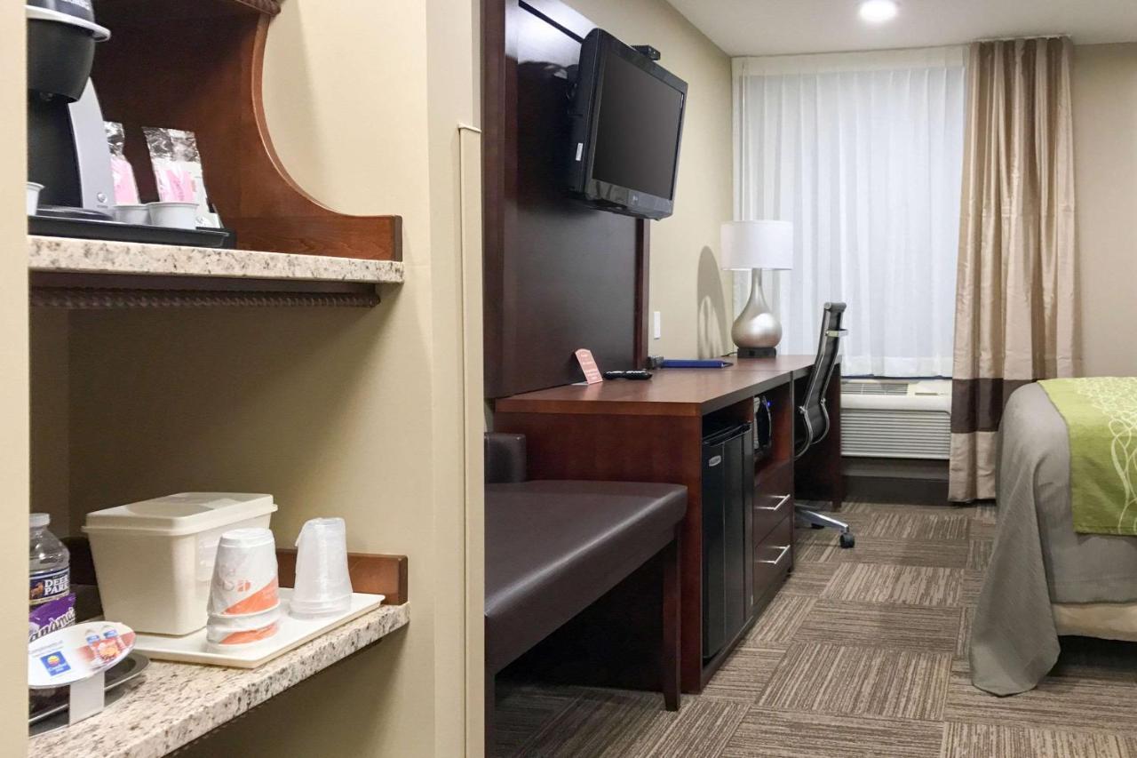 Giles Hotel Inn And Suites Pulaski 외부 사진