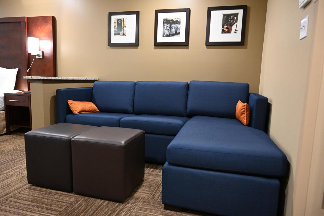 Giles Hotel Inn And Suites Pulaski 외부 사진