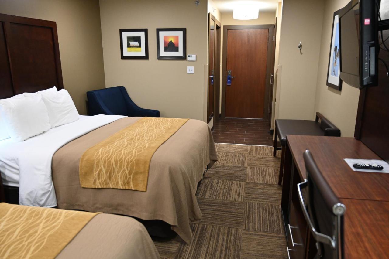 Giles Hotel Inn And Suites Pulaski 외부 사진