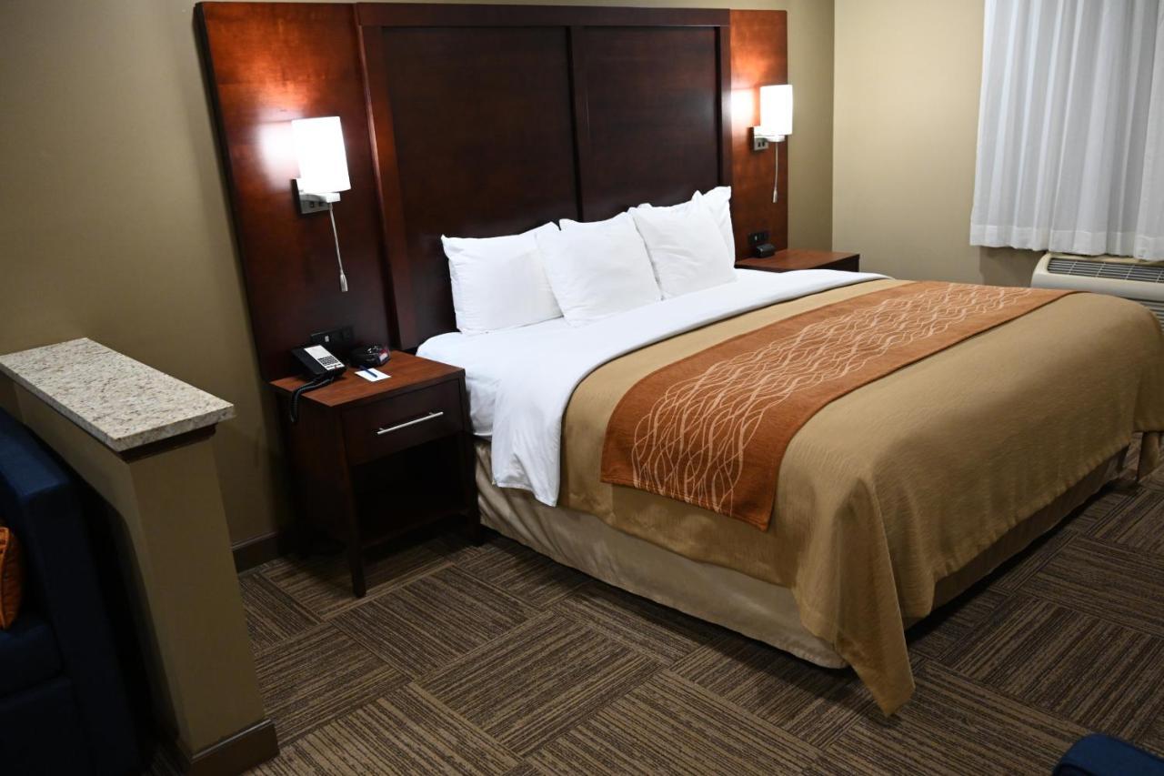 Giles Hotel Inn And Suites Pulaski 외부 사진