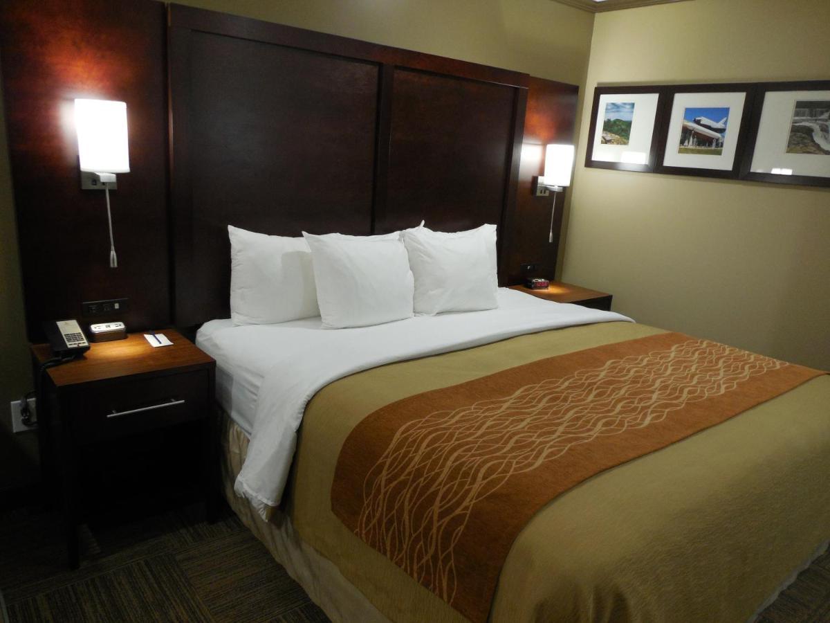Giles Hotel Inn And Suites Pulaski 외부 사진