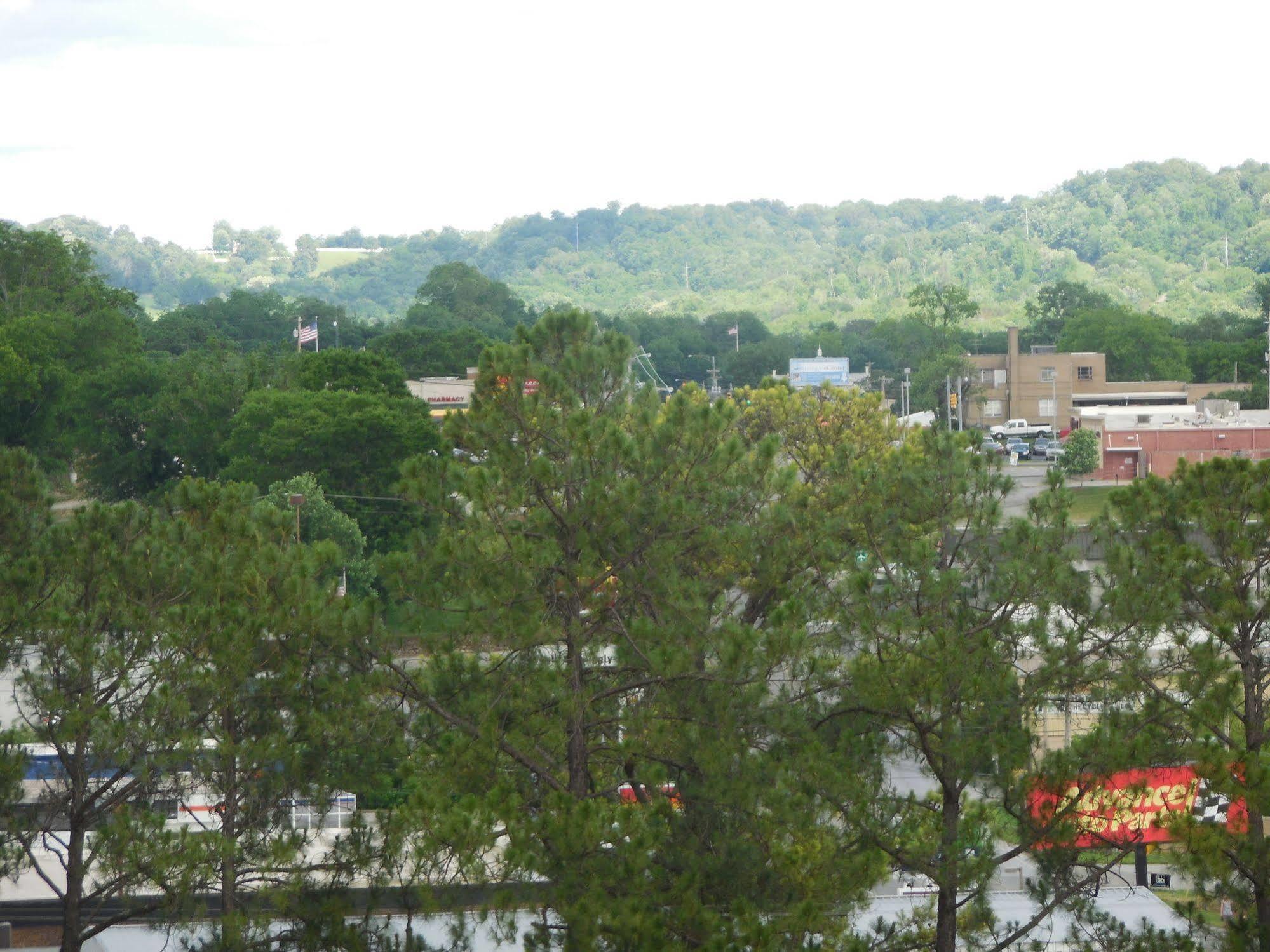 Giles Hotel Inn And Suites Pulaski 외부 사진